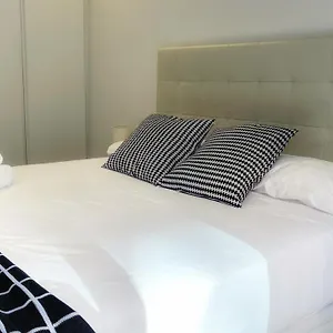  Apartamento Caminando Al Guggenheim By Urban Hosts